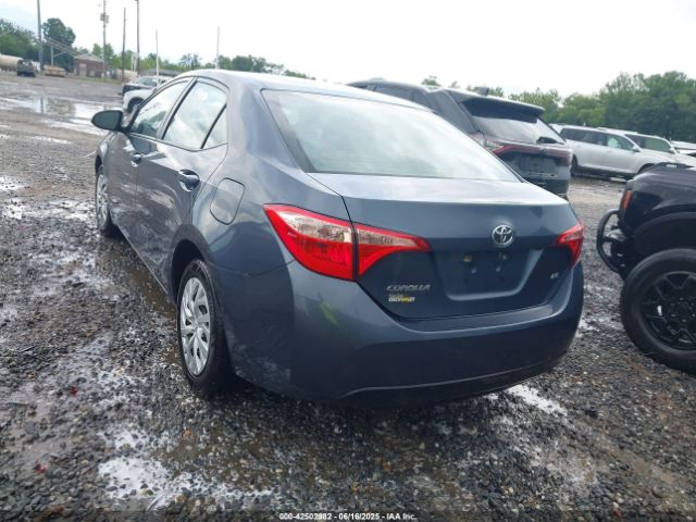 2019 TOYOTA COROLLA 5YFBURHE5KP937095 Photo 2