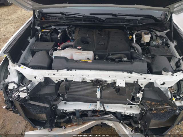 2024 TOYOTA TUNDRA 5TFLA5AB5RX038352 Photo 9