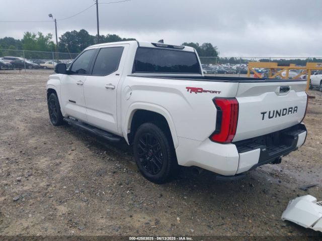 2024 TOYOTA TUNDRA 5TFLA5AB5RX038352 Photo 2