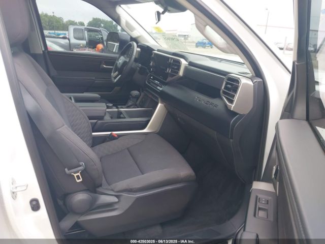2024 TOYOTA TUNDRA 5TFLA5AB5RX038352 Photo 4