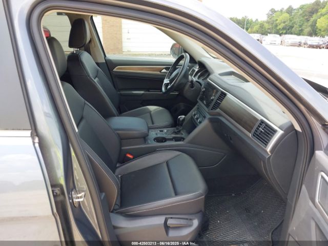 2021 VOLKSWAGEN ATLAS 1V2DP2CA6MC500115 Photo 4