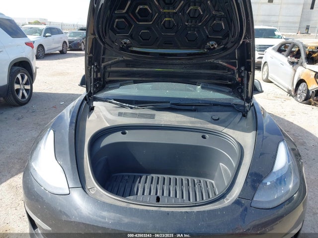 2022 TESLA MODEL 3 5YJ3E1EBXNF241197 Photo 9