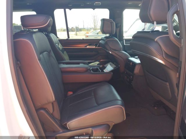 2024 JEEP GRAND WAGONEER L 1C4SJSFP0RS131212 Photo 7