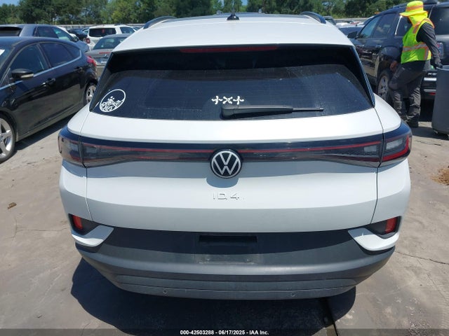 Volkswagen 2023 2023 1V2VMPE81PC036773 Image 16