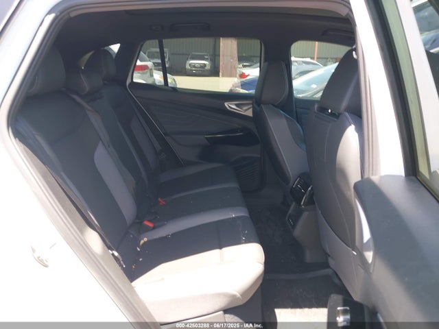 Volkswagen 2023 2023 1V2VMPE81PC036773 Image 8