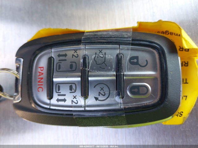 Chrysler Pacifica Select 2025 2C4RC1BG1SR513507 Image 11