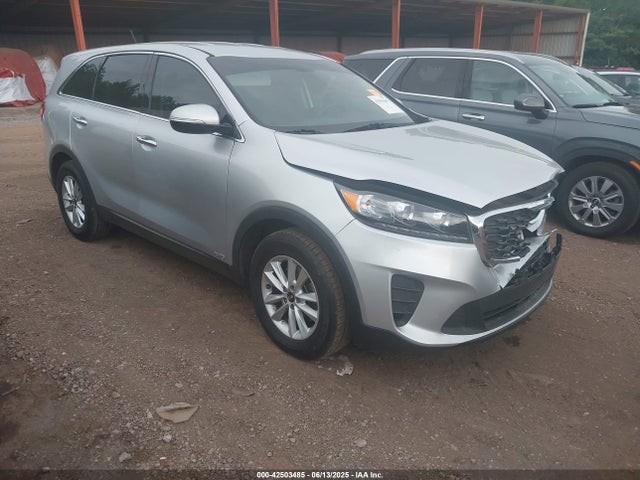 2019 KIA SORENTO 5XYPGDA55KG570584