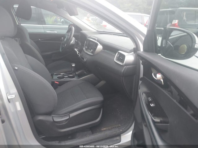 2019 KIA SORENTO 5XYPGDA55KG570584 Photo 4