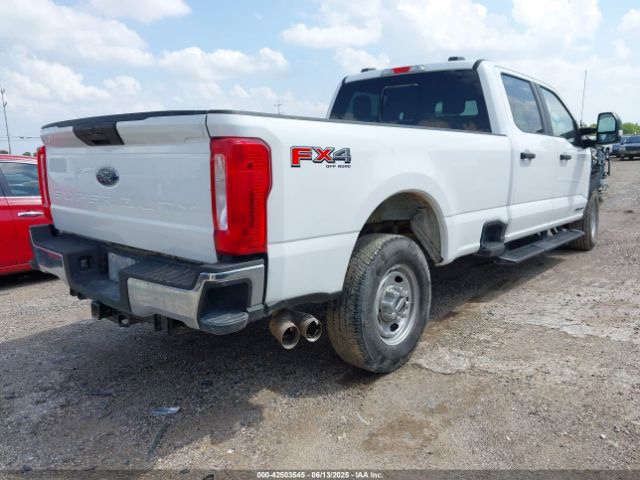 2023 FORD F-250 1FT8W2BT7PEE23014 Photo 3