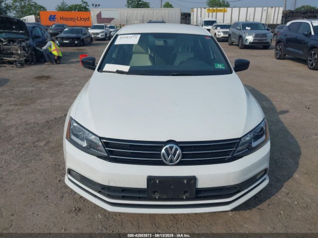 3VWD17AJ2GM268762 Volkswagen Jetta 1.8t Sport