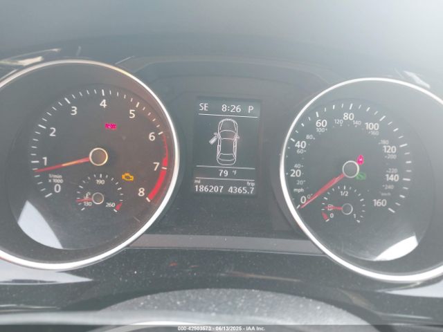 3VWD17AJ2GM268762 Volkswagen Jetta 1.8t Sport