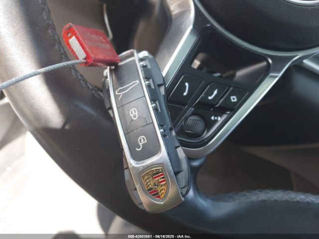 2018 PORSCHE PANAMERA WP0AA2A74JL102250 Photo 10