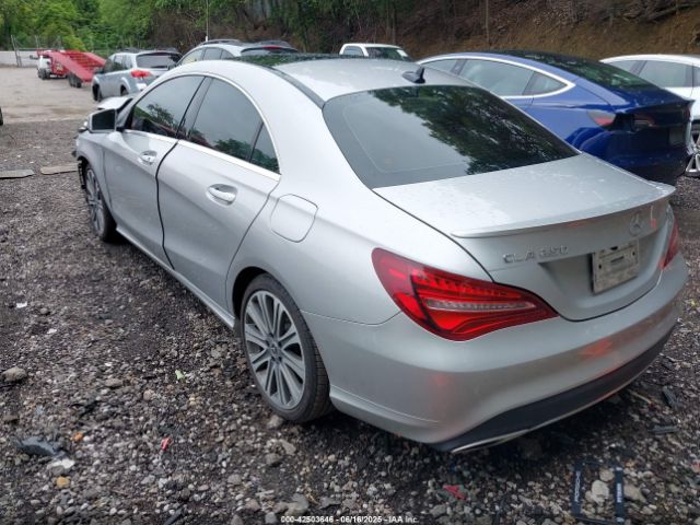 2018 MERCEDES-BENZ CLA 250 WDDSJ4GB9JN524939 Photo 2