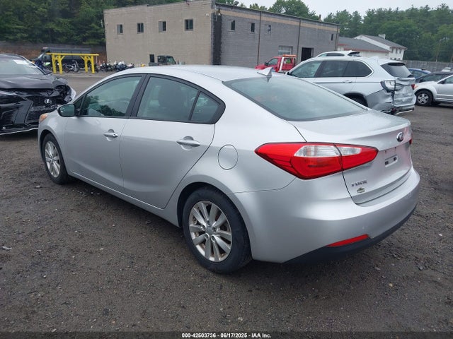 KNAFX4A60F5276056 KIA FORTE LX
