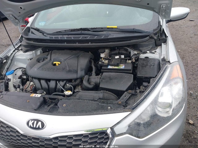 KNAFX4A60F5276056 KIA FORTE LX