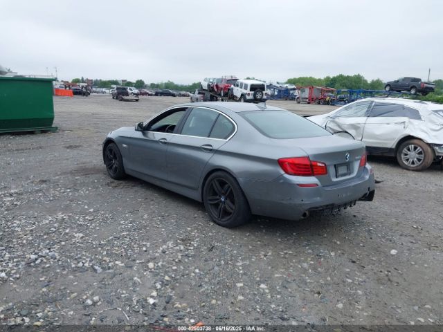 2011 BMW 550I WBAFR9C51BC758665 Photo 2