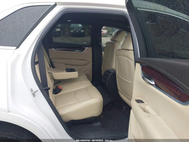 2017 CADILLAC XT5 1GYKNBRS2HZ256426 Photo 7