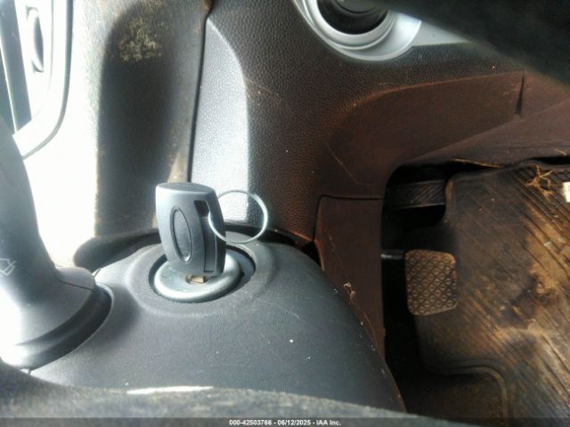 3FADP4BJ6JM126135 Ford FIESTA SE