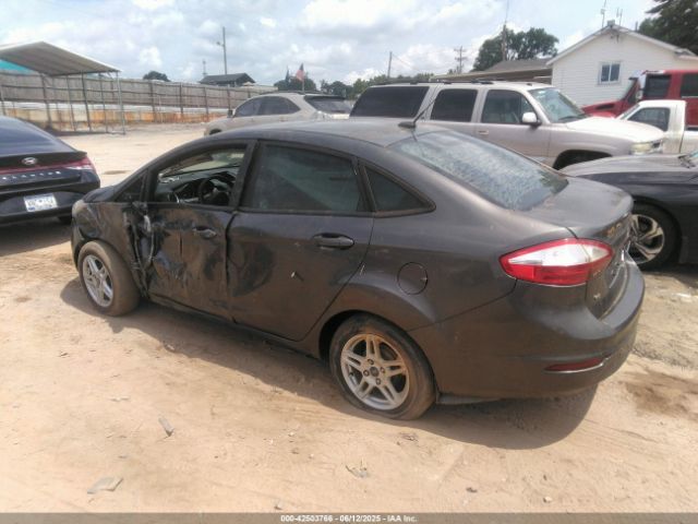 3FADP4BJ6JM126135 Ford FIESTA SE