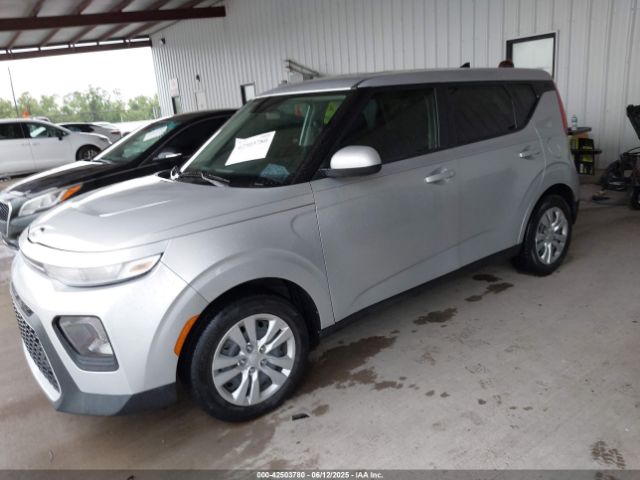KNDJ23AU2L7083220 KIA SOUL LX