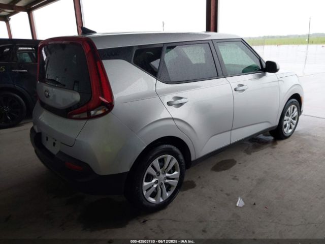 KNDJ23AU2L7083220 KIA SOUL LX