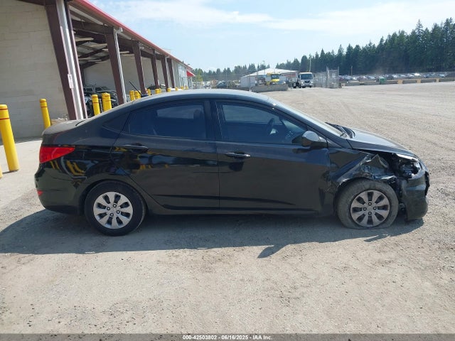 KMHCT4AE9HU250228 Hyundai 2017