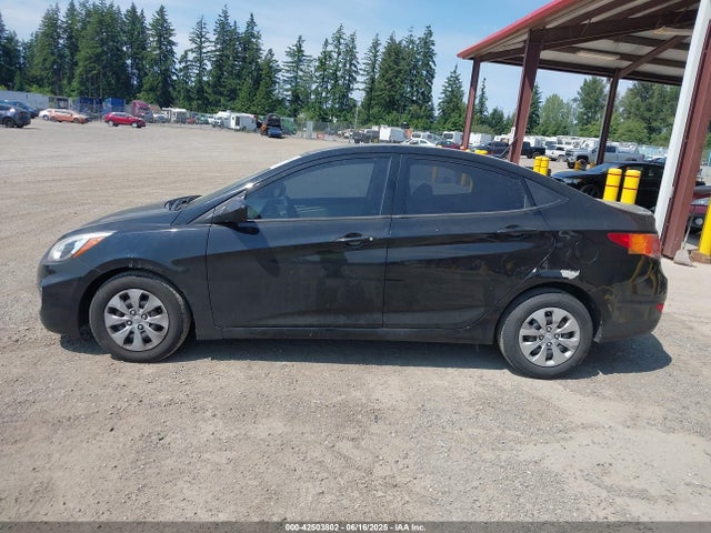 KMHCT4AE9HU250228 Hyundai 2017
