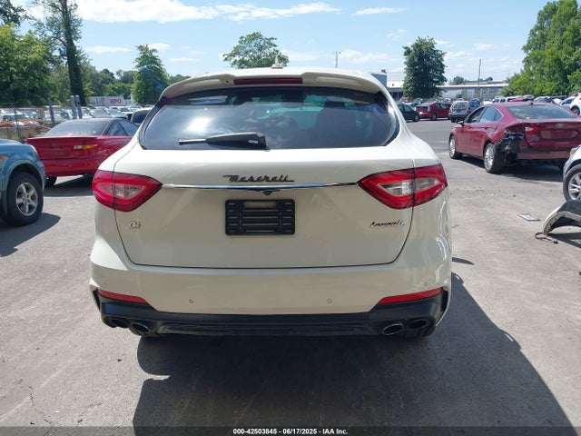 Maserati m156d 2019 ZN661XUS0KX337367 Image 17