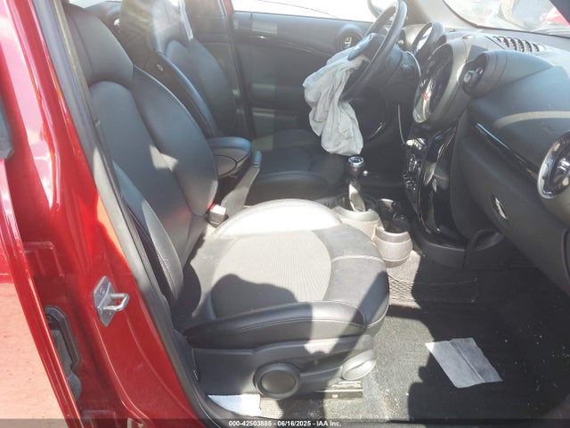 2015 MINI COUNTRYMAN WMWZC5C51FWT37637 Photo 4