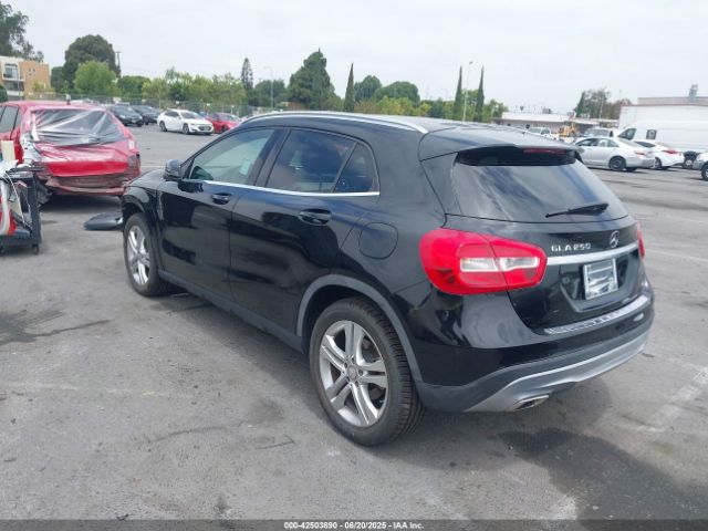 2016 MERCEDES-BENZ GLA 250 WDCTG4EB0GJ194490 Photo 2
