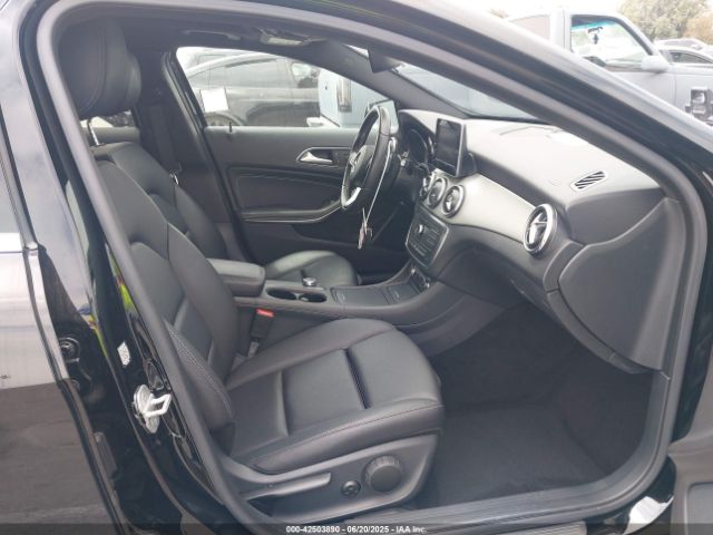 2016 MERCEDES-BENZ GLA 250 WDCTG4EB0GJ194490 Photo 4