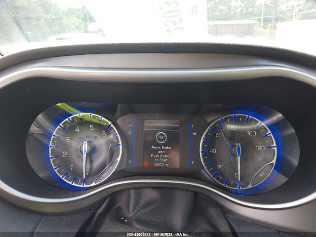 Chrysler 2020 2020 2C4RC1BG3LR106662 Image 7