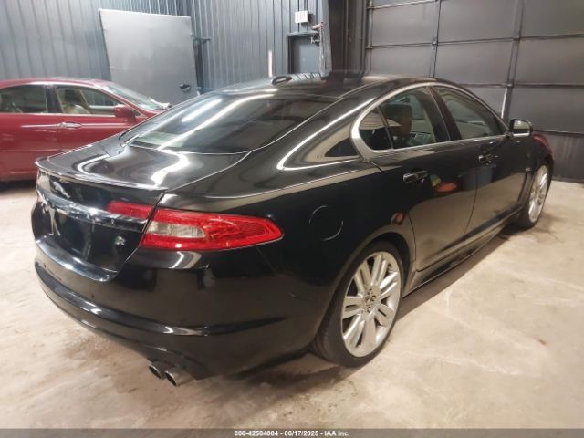 2011 JAGUAR XF SAJWA0JC2BMS20690 Photo 3