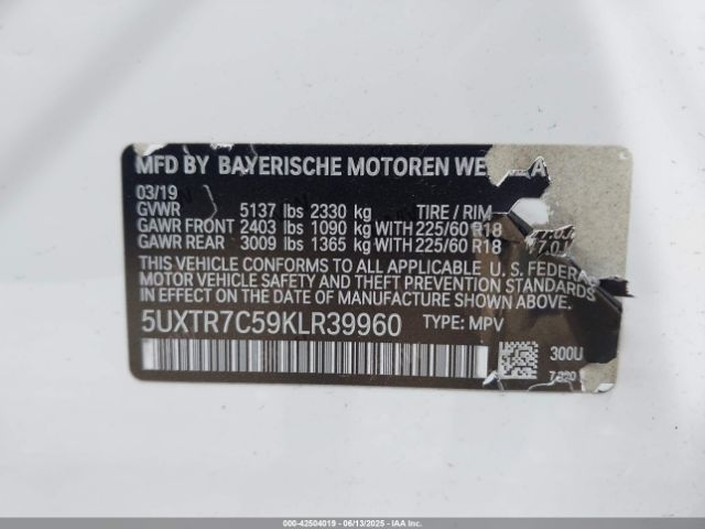 2019 BMW X3 5UXTR7C59KLR39960 Photo 8