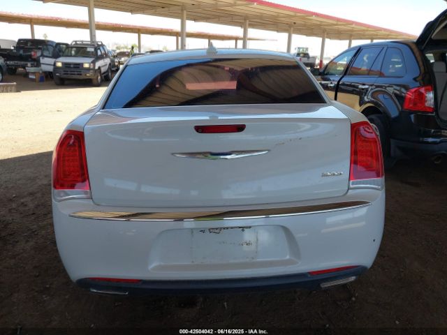 2C3CCAAG0FH867705 Chrysler 300