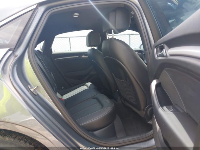 2019 AUDI A3 WAUAUGFF8K1025137 Photo 7