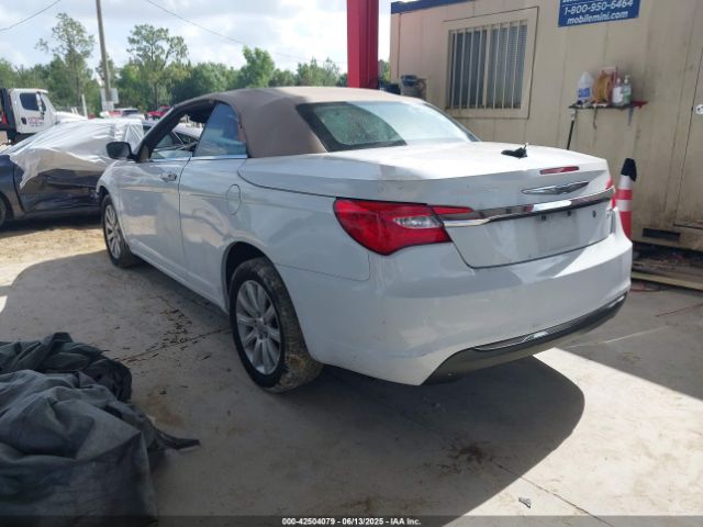 2012 CHRYSLER 200 1C3BCBEB5CN151952 Photo 2