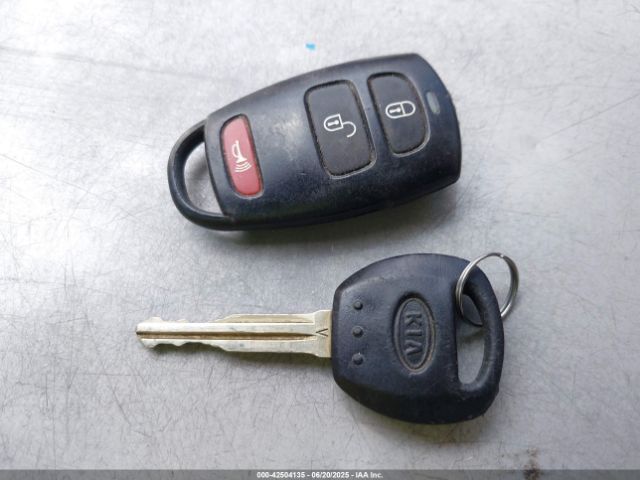 2010 KIA SEDONA KNDMG4C38A6357337 Photo 10
