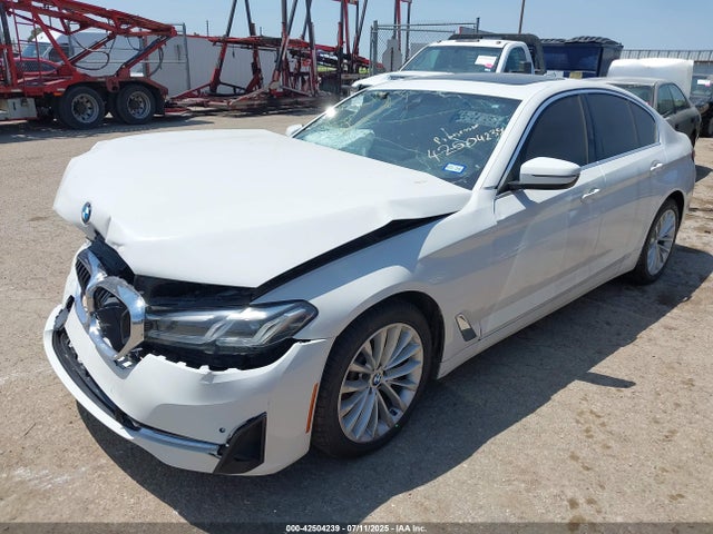 BMW 530I 2021 WBA53BH06MCF67900 Image 2