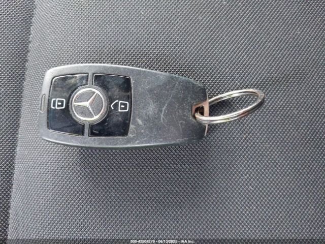 WD3PF0CD5KP037660 Mercedes-Benz Sprinter 2500 High Roof V6/standard Roof V6