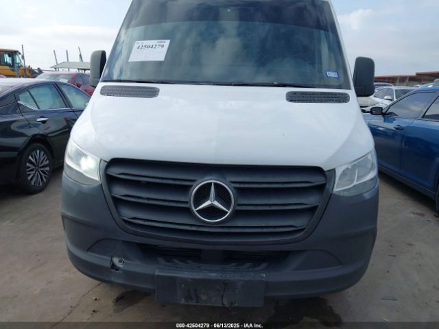 WD3PF0CD5KP037660 Mercedes-Benz Sprinter 2500 High Roof V6/standard Roof V6