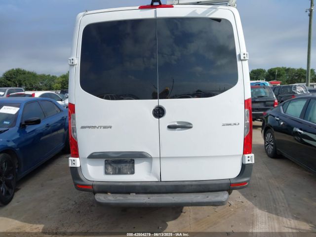 WD3PF0CD5KP037660 Mercedes-Benz Sprinter 2500 High Roof V6/standard Roof V6