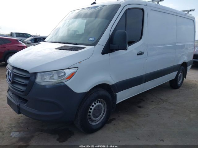 WD3PF0CD5KP037660 Mercedes-Benz Sprinter 2500 High Roof V6/standard Roof V6