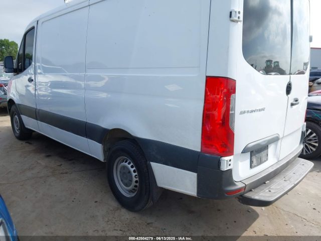 WD3PF0CD5KP037660 Mercedes-Benz Sprinter 2500 High Roof V6/standard Roof V6