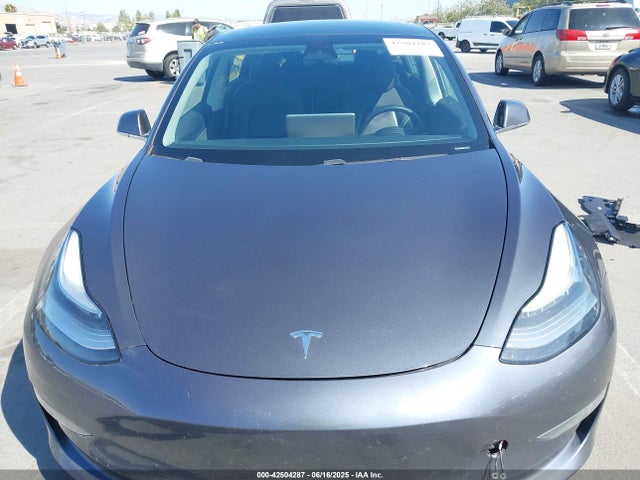 2020 TESLA MODEL 3 5YJ3E1EB5LF733696 Photo 9