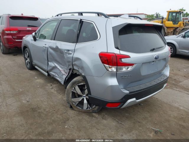 2020 SUBARU FORESTER JF2SKAXCXLH494092 Photo 2