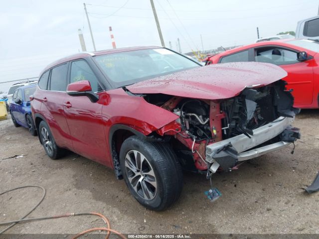 2021 TOYOTA HIGHLANDER 5TDHZRBH4MS098484