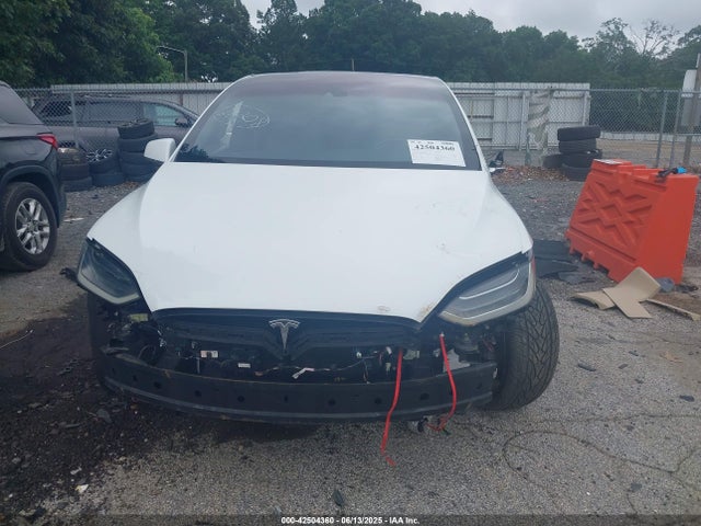 5YJXCAE28GF003990 Tesla 2016