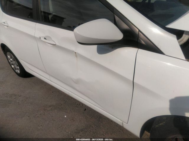 KMHCT5AE9FU219175 Hyundai ACCENT GS