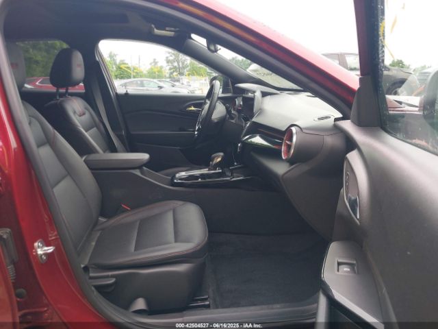 2024 CHEVROLET TRAX KL77LJE26RC079561 Photo 4
